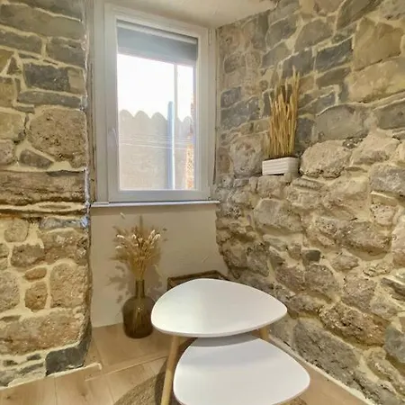 La Maison D Evahlia * Creissels